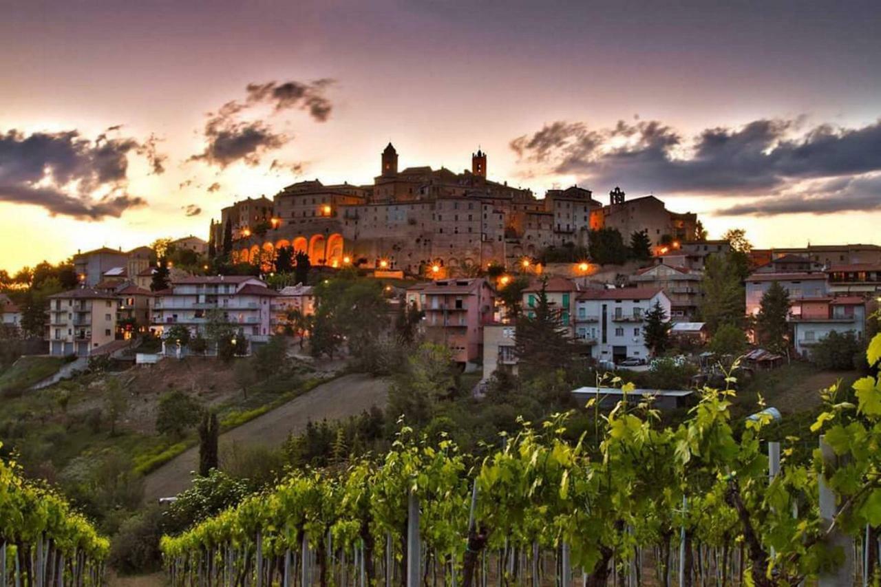 Вилла Agriturismo Galanti Cossignano Экстерьер фото